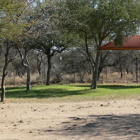 Ombo Rest Camp Hotel Okahandja Luaran gambar