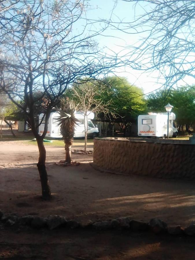 Ombo Rest Camp Hotel Okahandja Luaran gambar