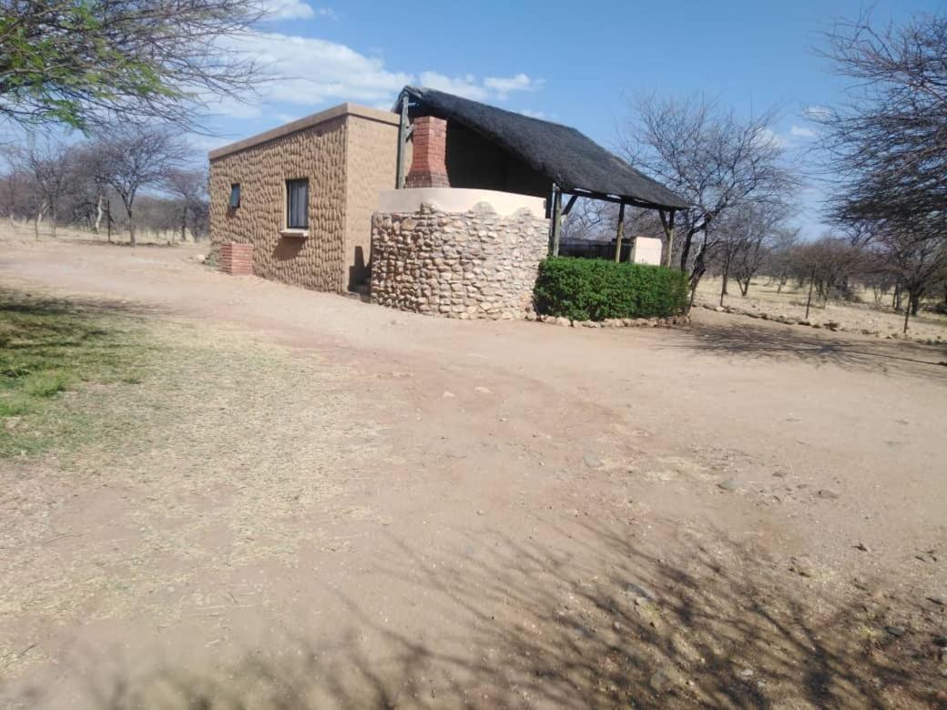 Ombo Rest Camp Hotel Okahandja Luaran gambar