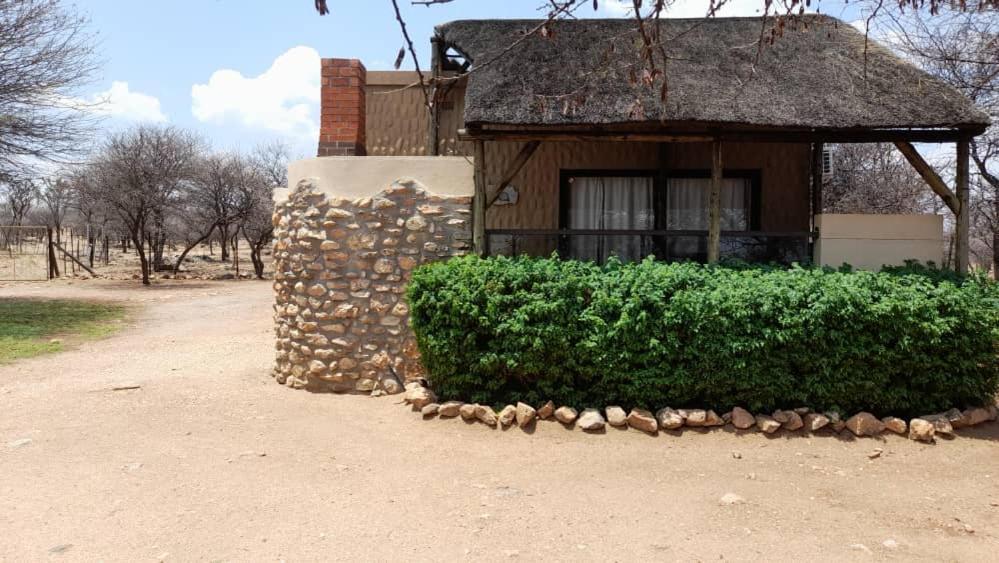 Ombo Rest Camp Hotel Okahandja Luaran gambar
